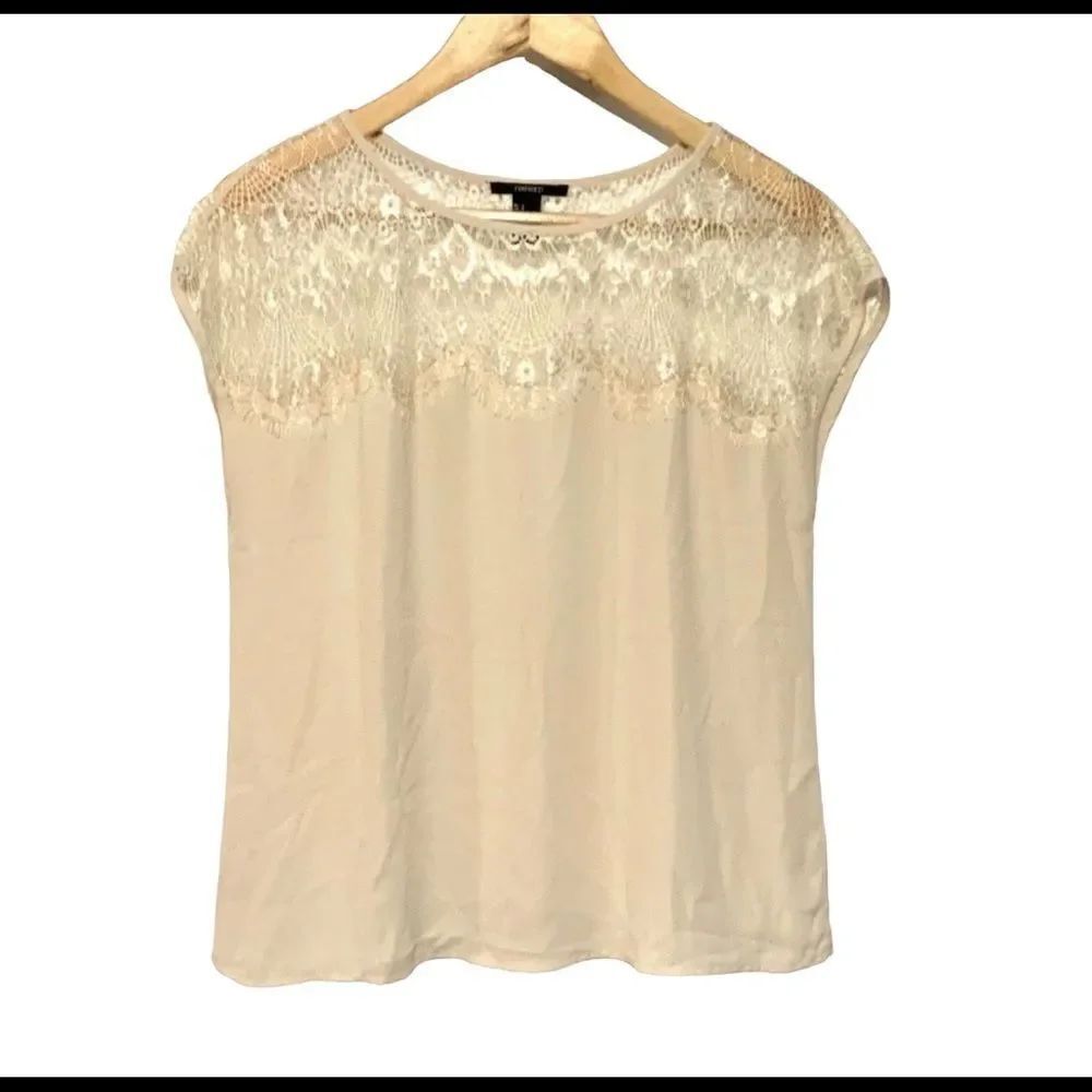 Forever 21 cream lace trim blouse small cap sleeve